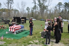 Last-Salute-military-funeral-guard-38