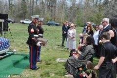 Last-Salute-military-funeral-guard-47