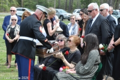 Last-Salute-military-funeral-guard-49