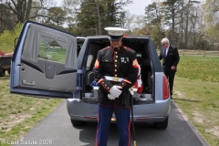 Last-Salute-military-funeral-guard-6