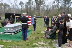 Last-Salute-military-funeral-guard-78