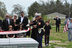 Last-Salute-military-funeral-guard-80