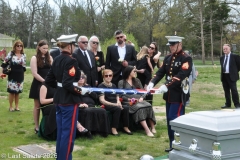 Last-Salute-military-funeral-guard-88