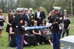 Last-Salute-military-funeral-guard-91