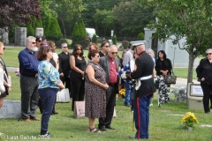 Last-Salute-military-funeral-guard-102
