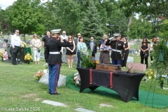 Last-Salute-military-funeral-guard-112