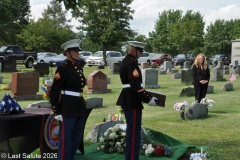 Last-Salute-military-funeral-guard-32