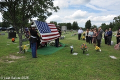 Last-Salute-military-funeral-guard-74