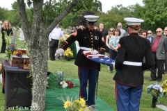 Last-Salute-military-funeral-guard-88