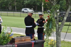 Last-Salute-military-funeral-guard-90
