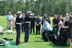 Last-Salute-military-funeral-guard-102