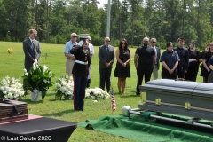Last-Salute-military-funeral-guard-112