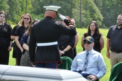 Last-Salute-military-funeral-guard-114