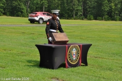 Last-Salute-military-funeral-guard-20