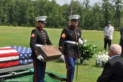 Last-Salute-military-funeral-guard-24