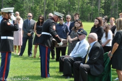 Last-Salute-military-funeral-guard-40