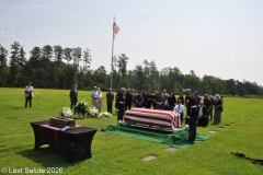 Last-Salute-military-funeral-guard-64