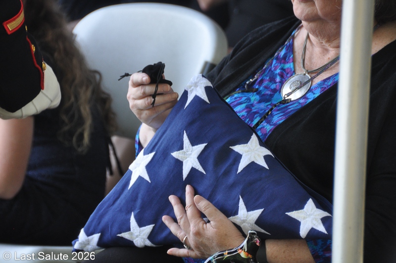Last-Salute-military-funeral-guard-113