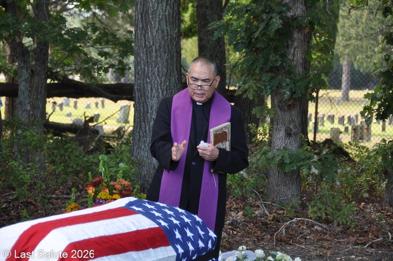 Last-Salute-military-funeral-guard-31
