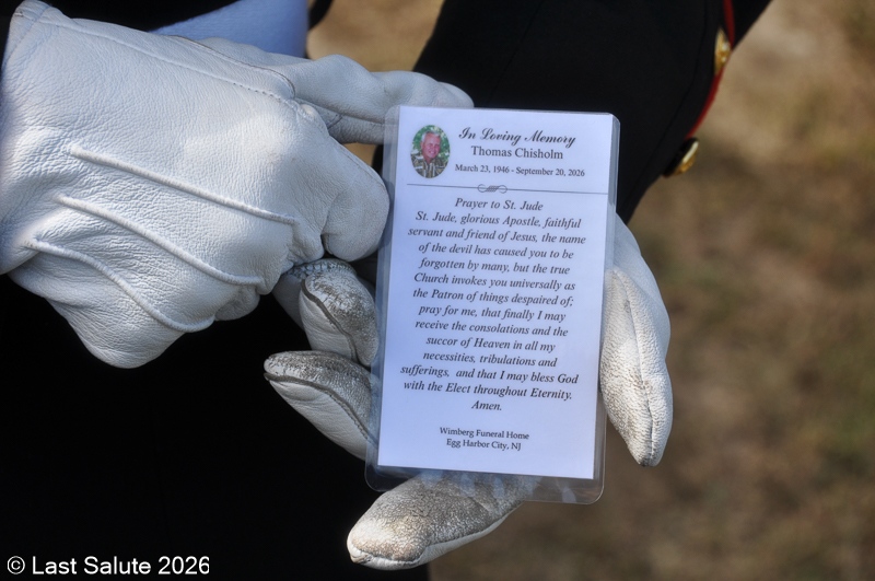 Last-Salute-military-funeral-guard-7
