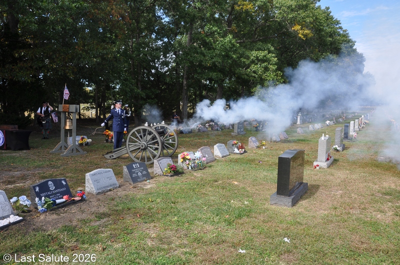 Last-Salute-military-funeral-guard-72
