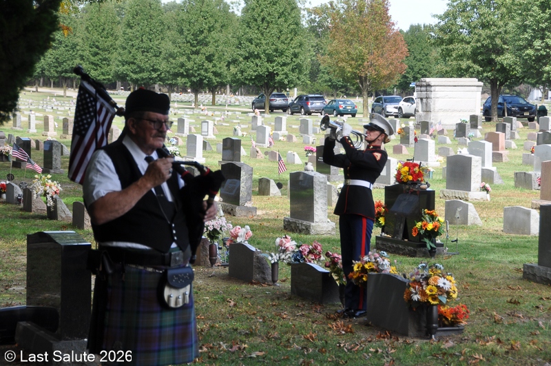 Last-Salute-military-funeral-guard-79