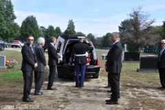 Last-Salute-military-funeral-guard-10