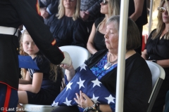 Last-Salute-military-funeral-guard-112
