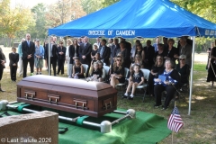 Last-Salute-military-funeral-guard-120