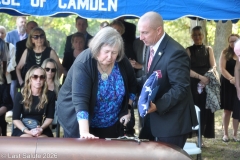 Last-Salute-military-funeral-guard-123