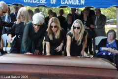 Last-Salute-military-funeral-guard-133