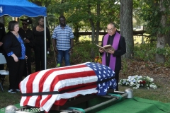 Last-Salute-military-funeral-guard-26