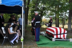 Last-Salute-military-funeral-guard-45