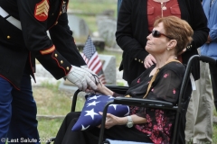 Last-Salute-military-funeral-guard-114