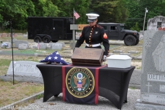 Last-Salute-military-funeral-guard-17