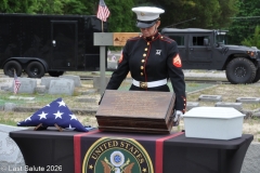 Last-Salute-military-funeral-guard-18