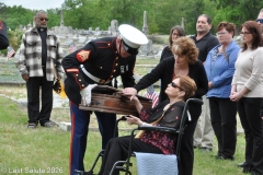 Last-Salute-military-funeral-guard-33