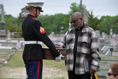 Last-Salute-military-funeral-guard-37
