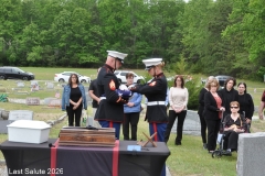 Last-Salute-military-funeral-guard-96