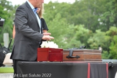 Last-Salute-military-funeral-honor-guard-0123