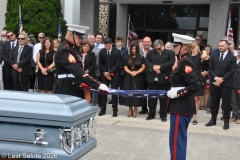 Last-Salute-military-funeral-guard-111