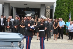 Last-Salute-military-funeral-guard-118