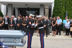 Last-Salute-military-funeral-guard-121