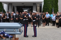 Last-Salute-military-funeral-guard-126