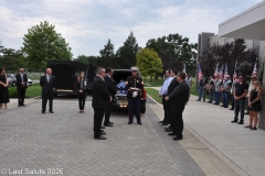 Last-Salute-military-funeral-guard-15
