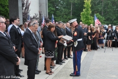 Last-Salute-military-funeral-guard-47