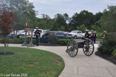 Last-Salute-military-funeral-guard-67