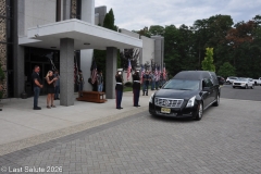 Last-Salute-military-funeral-guard-7