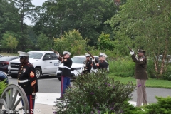 Last-Salute-military-funeral-guard-72