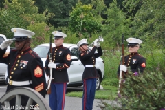 Last-Salute-military-funeral-guard-81